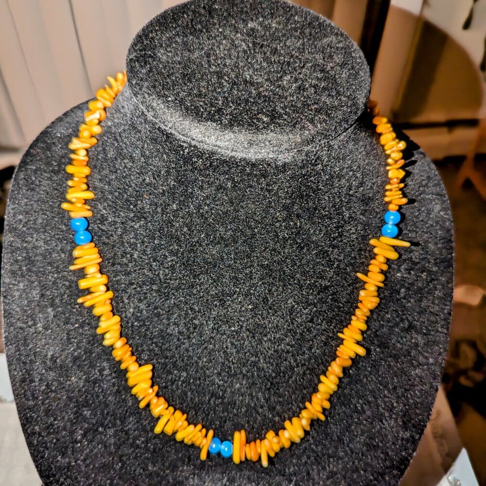 New yellow coral chip bead necklace with blue beads accents